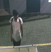 [Vídeo] Homem invade imobiliária e furta televisão no Tabuleiro do Martins, em Maceió