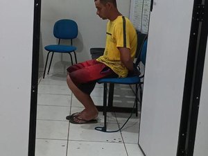 Homem é preso em flagrante ao tentar matar vizinho a golpes de faca em Craíbas