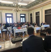Sociedade debate na Câmara destino de recursos para Orçamento de Maceió