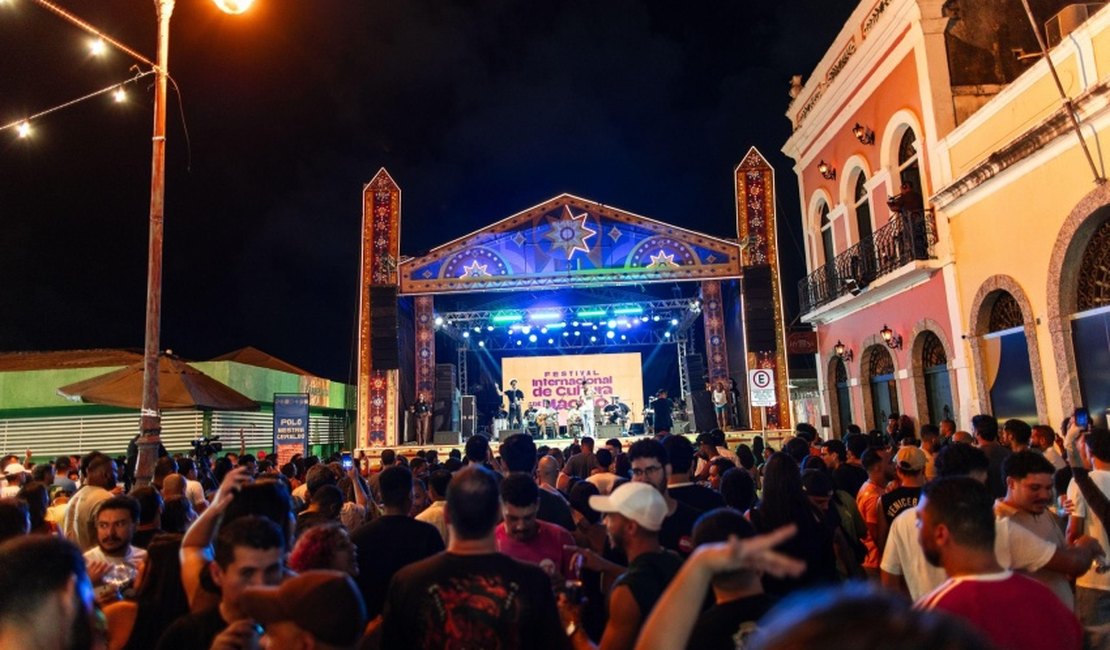 Festival Internacional reúne mais de 150 grupos e artistas em Jaraguá