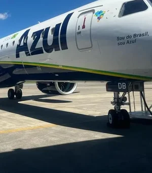 Azul deve indenizar casal em R$ 6 mil por cancelamento de voo sem comunicação prévia