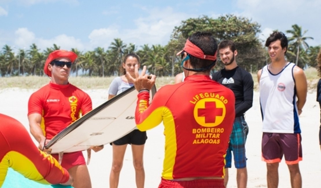 Bombeiros alagoanos realizam Projeto Surf Salva no domingo (02)