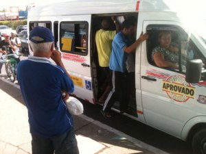 Motorista de van é baleado durante assalto na Região Metropolitana de Maceió