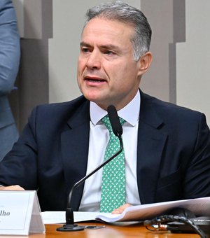 Com relatório de Renan Filho, comissão aprova renovação gratuita da CNH