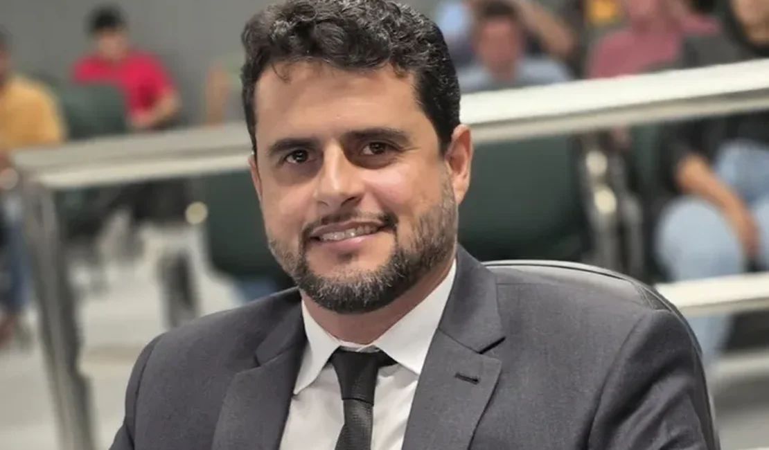 Mudança no secretariado de Arapiraca provoca alteração na Câmara Municipal