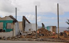 Prefeitura demole residências no Pilar 
