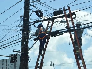 Manutenção em rede deixa moradores sem acesso a número de emergência