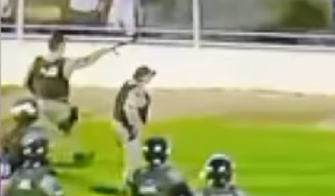 'Bombas e spray de pimenta': CSA diz que torcedores foram alvo da polícia em Arapiraca ﻿