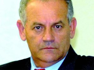 O deputado Givaldo Carimbão sofreu uma brusca derrota em seu partido, o PROS