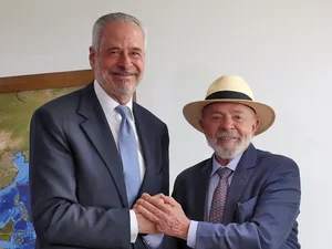 Lula escolhe embaixador André Corrêa do Lago para presidência da COP30