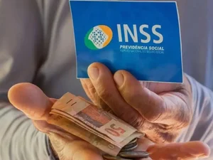 Fraude no INSS: valores descontados indevidamente deveriam ser devolvidos em dobro, diz especialista