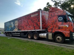 Motorista e filho são feitos reféns em roubo de caminhão do cantor Gusttavo Lima