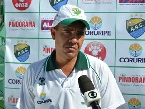 Técnico do Coruripe destaca erros da equipe na derrota para o São Caetano