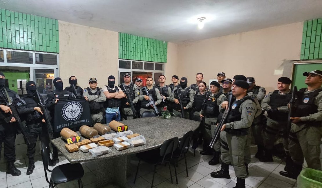 Policiais do 2º BPM de União dos Palmares prendem dois suspeitos com grande quantidade de drogas