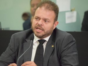Deputado Léo Loureiro apoia greve dos jornalistas alagoanos
