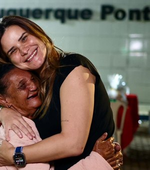 [Vídeo] Ceci destaca a força da mulher na política no Dia da Conquista do Voto Feminino no Brasil