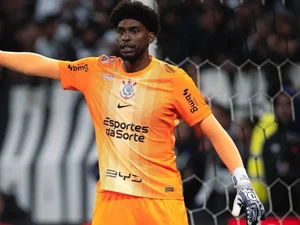 Hugo Souza é convocado para o lugar de Alisson na Seleção Brasileira