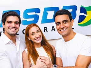 João Catunda deixa PP, se filia ao PSDB de JHC e emplaca esposa como secretária em Maceió