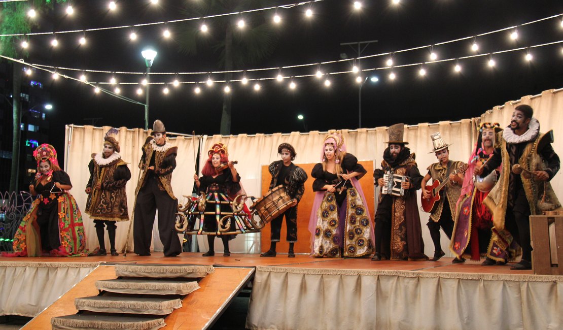 Grupo de teatro apresenta Shakespeare ao público de Arapiraca