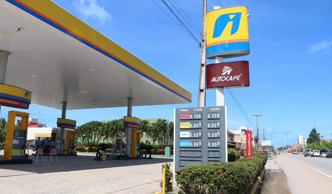 Consumidores reclamam dos preços dos combustíveis em Maragogi
