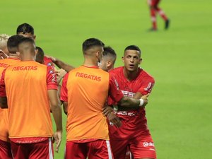 De virada, CRB vence o Botafogo-PB no Rei Pelé