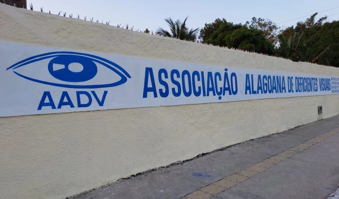 Homem é preso por apalpar mulher dentro de associação de pessoas com deficiência