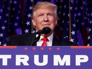 Trump proíbe financiamento a entidades que defendem aborto