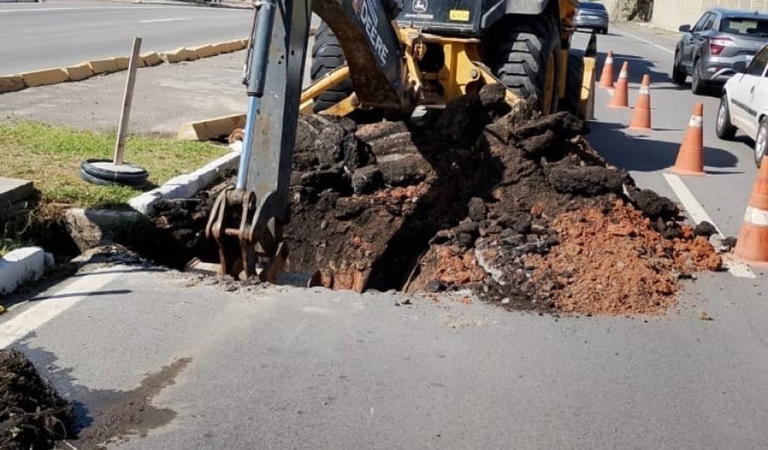 Obra emergencial interdita parcialmente a Av. Assis Chateaubriand