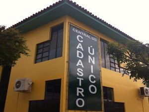 Após incêndio em prédio do Bolsa Família, serviços são suspensos temporariamente