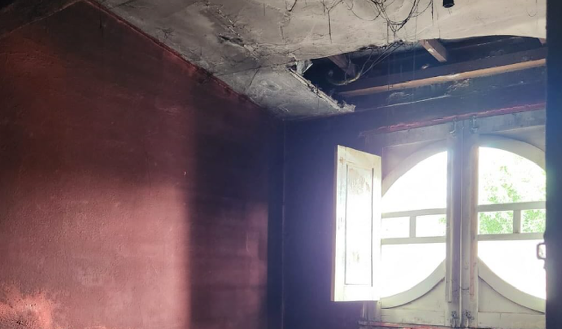 Homem acusado de incendiar residência em Craíbas é preso pela Polícia Civil
