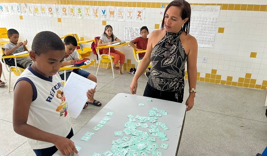 Prefeitura de Penedo realiza aulas de reforço durante férias escolares