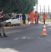 [Vídeo] Acidente na AL 110, em Penedo,  deixa três mortos e uma criança presa às ferragens