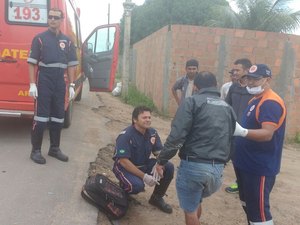 Barbeiro sofre acidente ao ser surpreendido por cachorro na AL-110