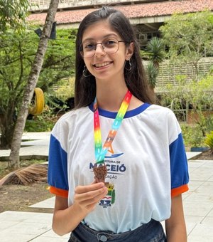 Estudante da Escola Municipal Pio X conquista bronze na Olimpíada de Matemática