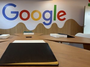 Limoeiro de Anadia inaugura primeira Sala Google na rede municipal de ensino