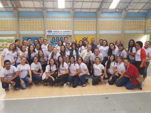 Torneio de futsal entre pais e funcionários da Pestalozzi promove a inclusão em Arapiraca