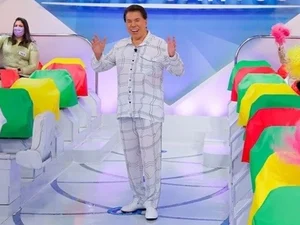Silvio Santos está na UTI de Covid-19 do Albert Einstein