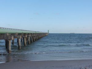 Casal investe R$ 800 mil em obra que promete melhoria no Emissário Submarino