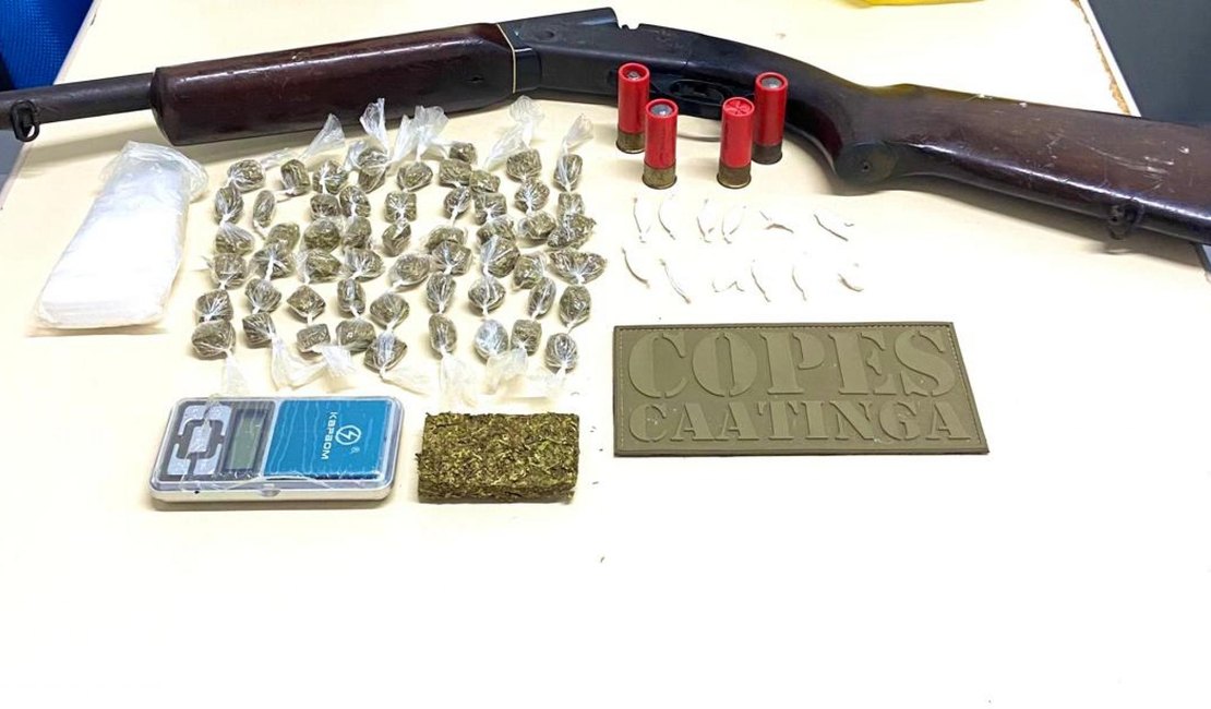 PM apreendeu 17 armas de fogo e quase 10kg de drogas na última semana