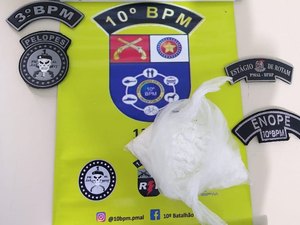 Com cocaína, homem é preso por militares do 3º e do 10º BPM em Arapiraca