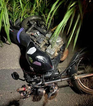 Colisão entre moto e carro deixa dois mortos em São Luís do Quitunde
