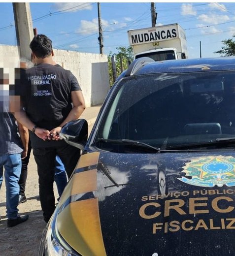 Sete são presos suspeitos de se passarem por corretores de imóveis em Arapiraca
