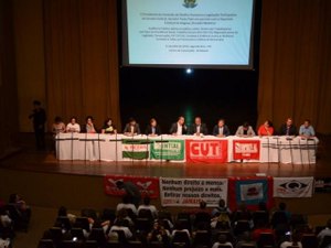 Senador Paulo Paim participa de audiência pública sobre a reforma da Previdência