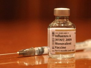 Gestantes, puérperas e crianças são público-alvo da primeira etapa da vacinação contra a Influenza