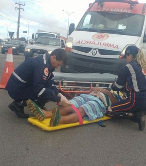 Colisão entre Caminhão e cinquentinha deixa um ferido na AL 110 em Arapiraca