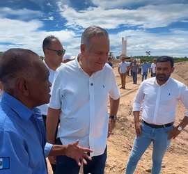 No Sertão, lideranças rurais pedem que Ronaldo Lessa dispute o Senado