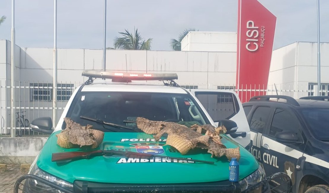 Polícia apreende espingarda e peles de jacaré no Litoral Sul de Alagoas