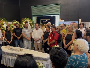 Adeus a Zezito Guedes: cortejo e sepultamento marcam despedida em Arapiraca