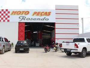 Atendimento personalizado torna Moto Peças Rosendo a distribuidora que mais cresce em AL