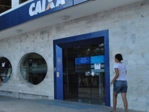 Golpe da fita adesiva: clientes não conseguem sacar dinheiro em Arapiraca